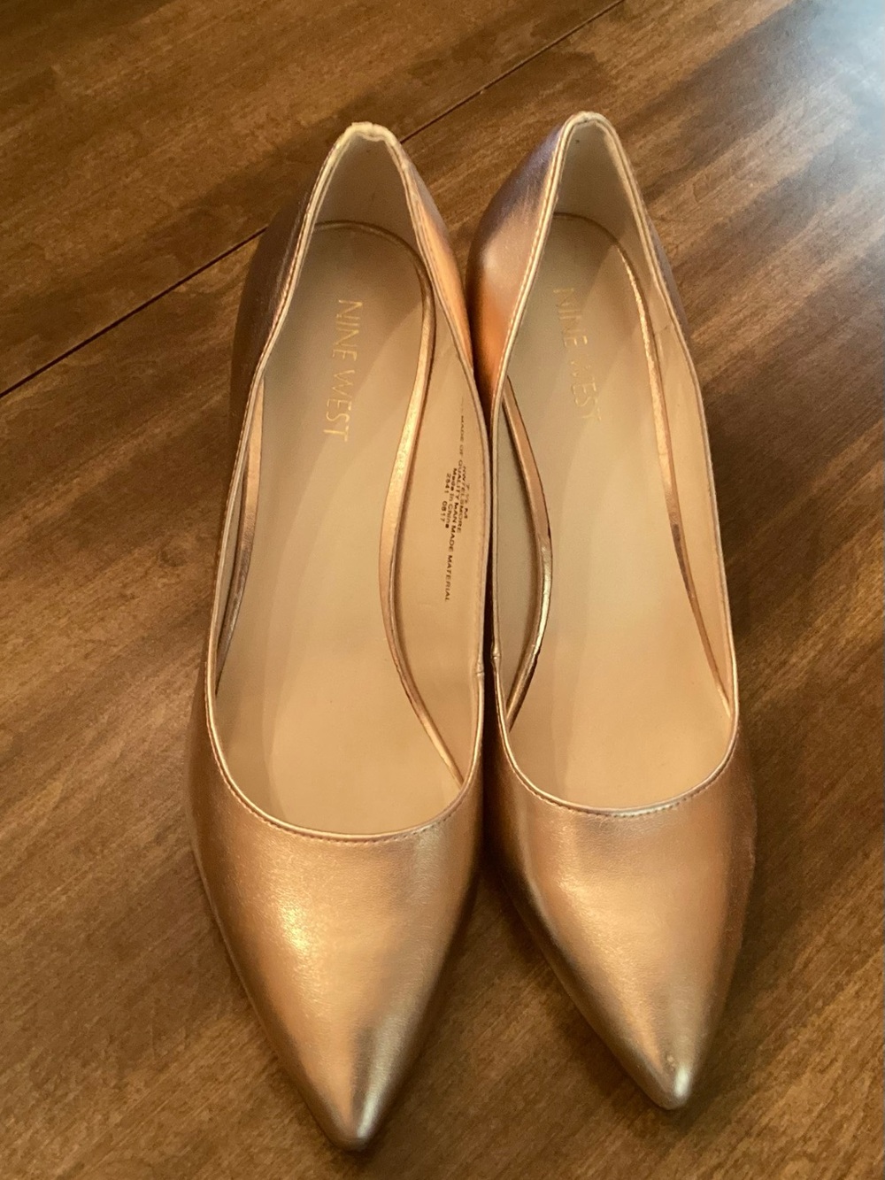 Nine West Metallic Rose Gold Pointed Pumps